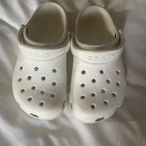 Crocs Classic Clogs